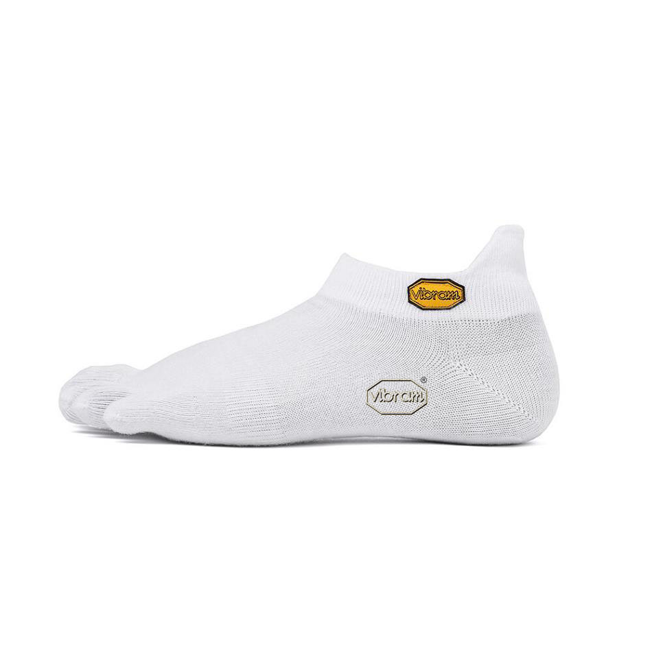 Men\'s Vibram 5TOE No Show Socks White | CA_G10