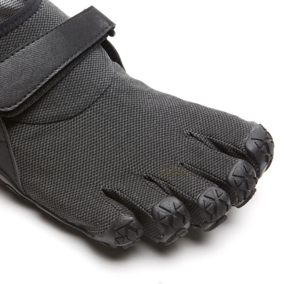 Men's Vibram Spyridon EVO Hiking Shoes Black | CA_C68