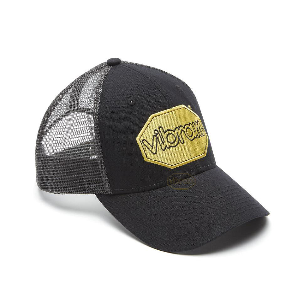 Men\'s Vibram Trucker Two-Tone Hats Black | CA_Z42