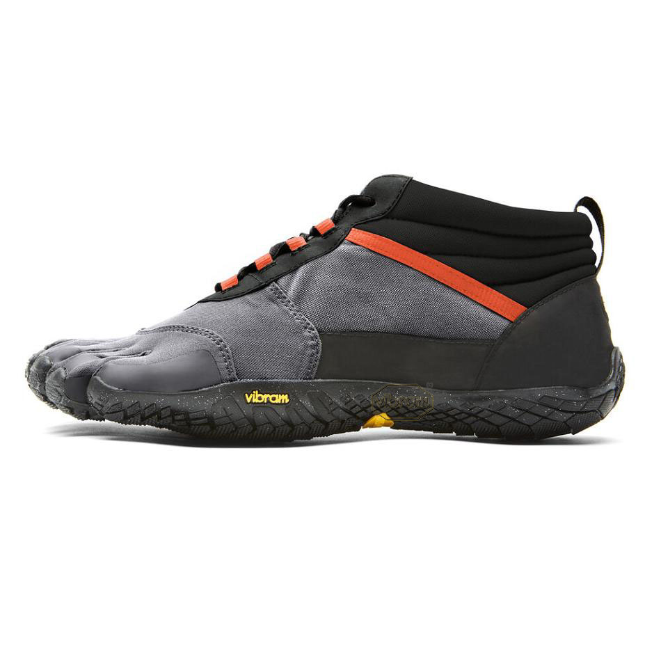 Men's Vibram V-Trek Insulated Trail Running Shoes Black / Grey / Red | CA_E24