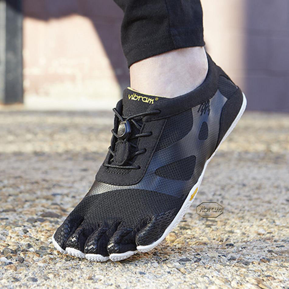 Women's Vibram KSO EVO Training Shoes Black / White | CA_H08