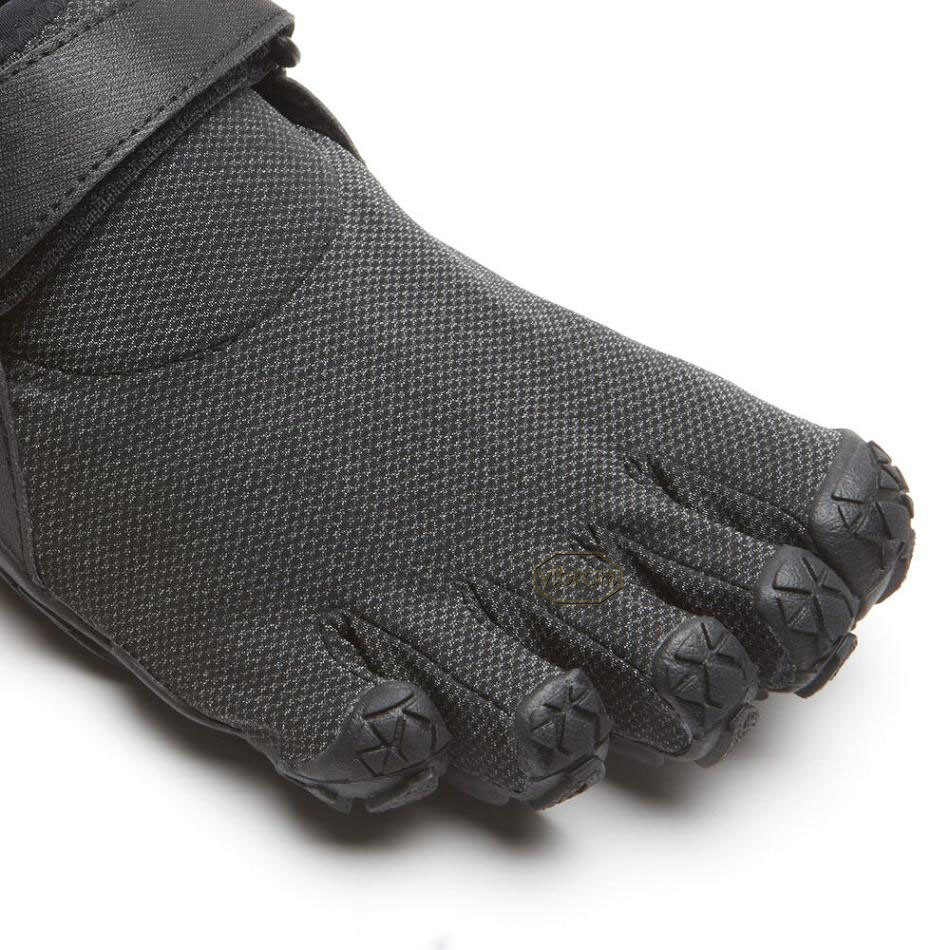 Women's Vibram Spyridon EVO Running Shoes Black | CA_H38